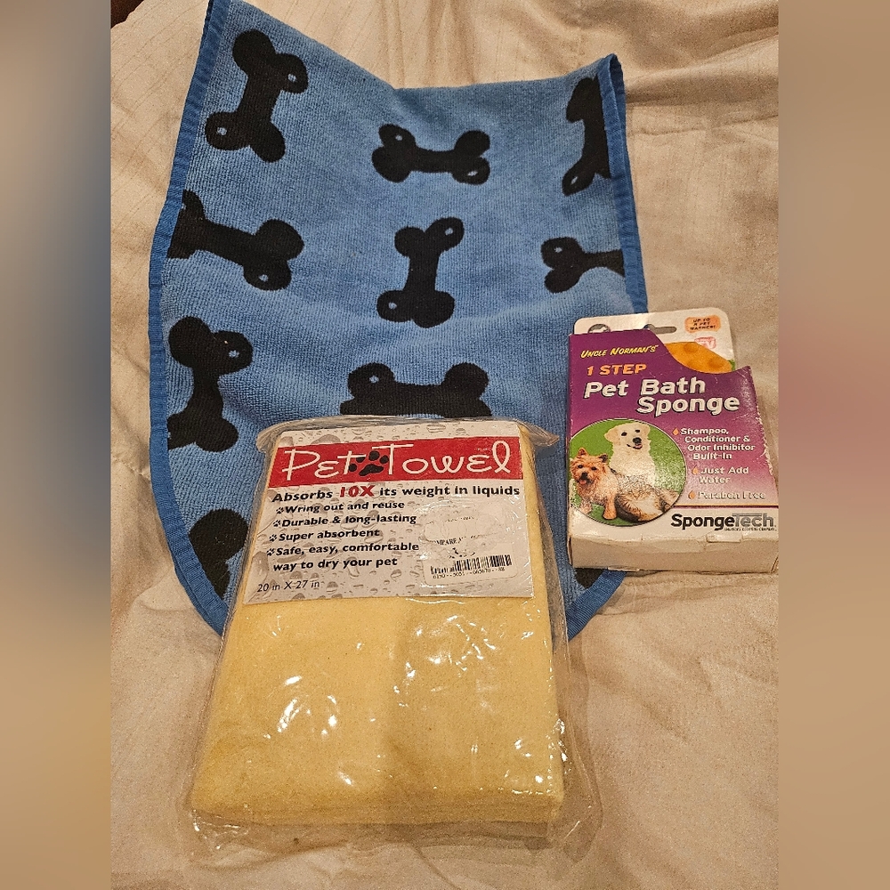 Pet Towels and Bath Sponge Set for Dogs -